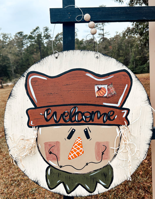 Scarecrow round
