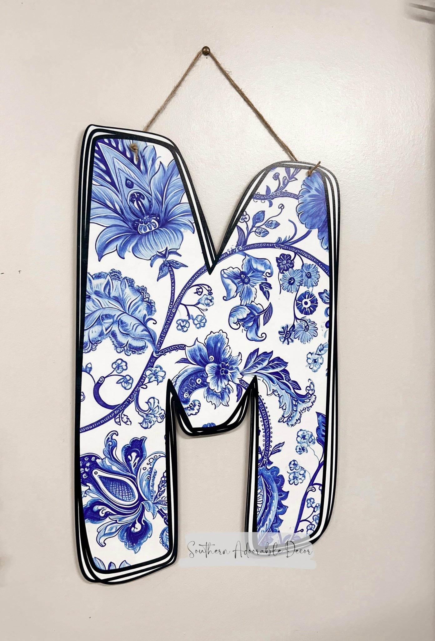 Chinoiserie initial